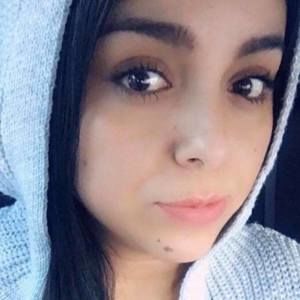 Meet your Posher, Luna